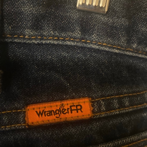 Wrangler 13Original Flame Resistant FR Jeans Men’s Size 42x36 - Picture 7 of 11
